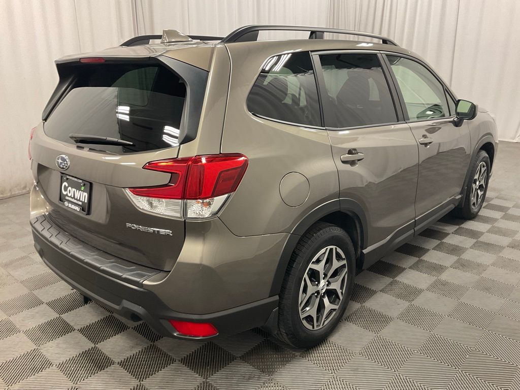 Used 2019 Subaru Forester Premium with VIN JF2SKAEC5KH410391 for sale in Moorhead, Minnesota
