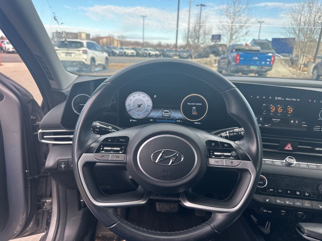 Used 2023 Hyundai Elantra SEL with VIN KMHLS4AG0PU428028 for sale in Moorhead, MN