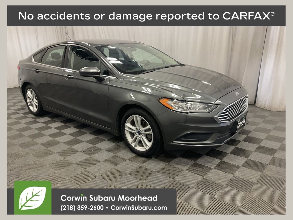 2018 Ford Fusion SE FWD's photo
