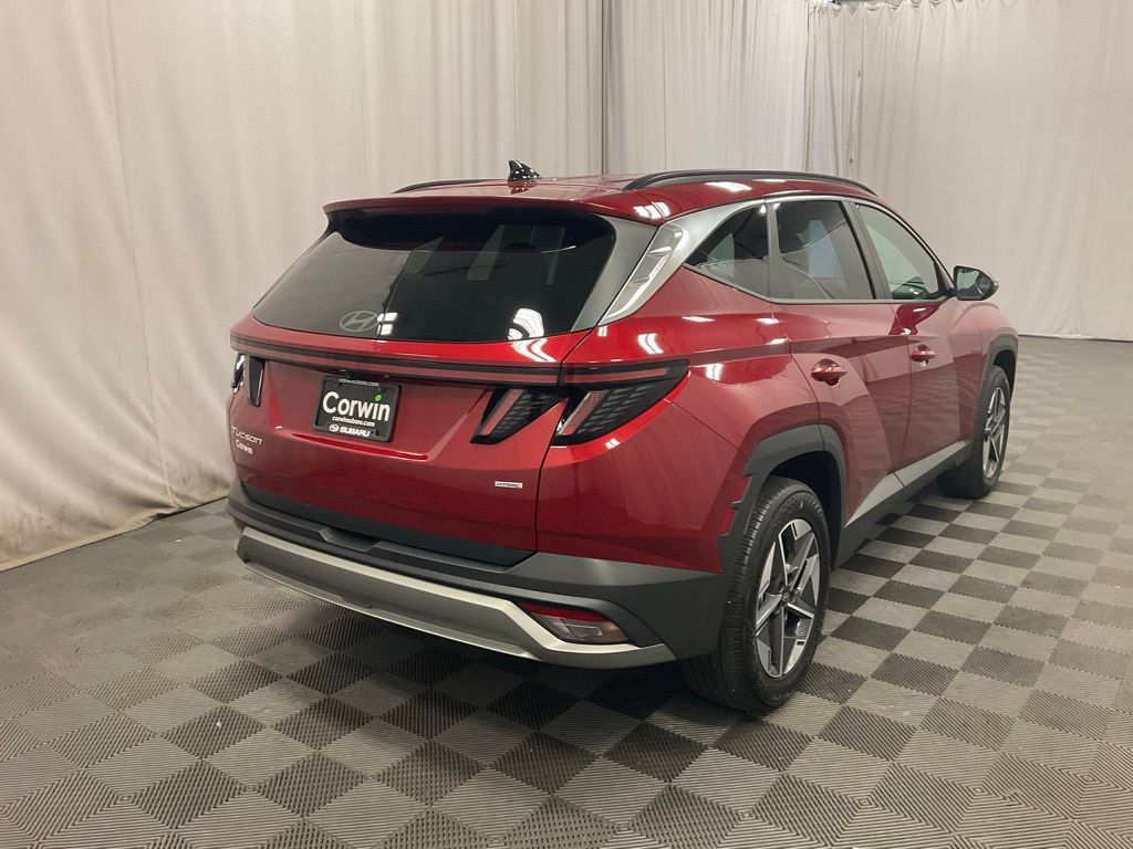 Used 2025 Hyundai Tucson SEL Convenience with VIN 5NMJCCDE4SH472790 for sale in Moorhead, Minnesota