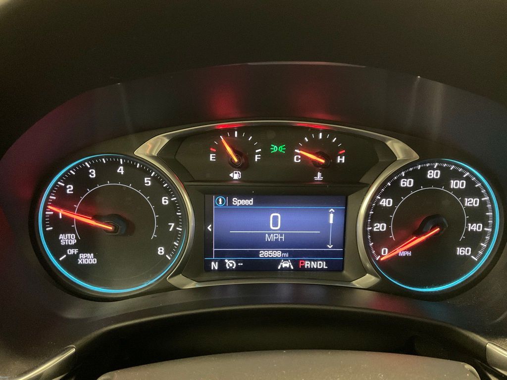 Used 2020 Chevrolet Equinox LT with VIN 3GNAXUEV7LS501032 for sale in Moorhead, Minnesota