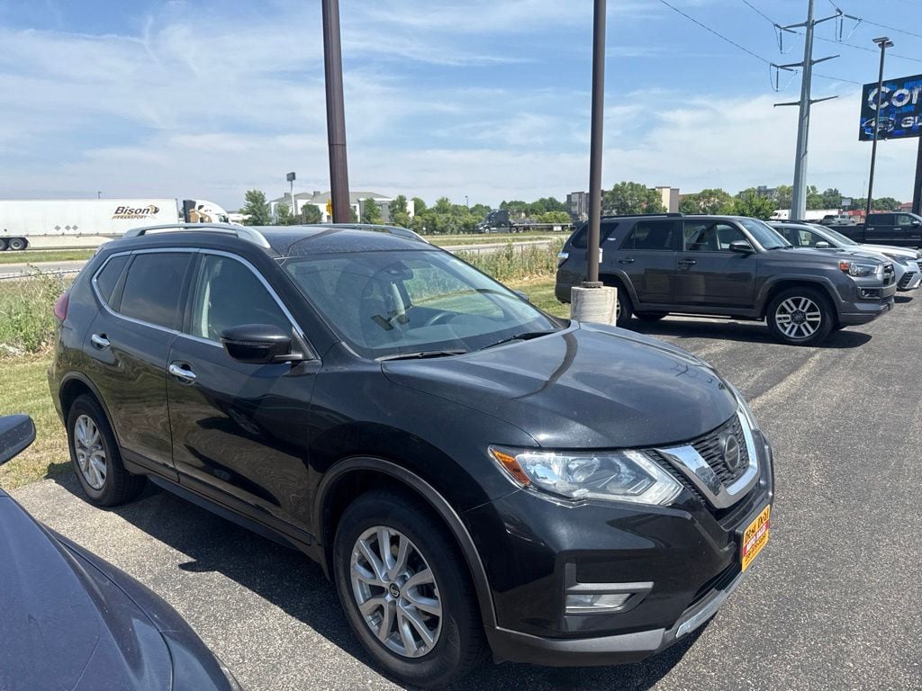 Used 2020 Nissan Rogue SV with VIN 5N1AT2MVXLC759220 for sale in Moorhead, Minnesota