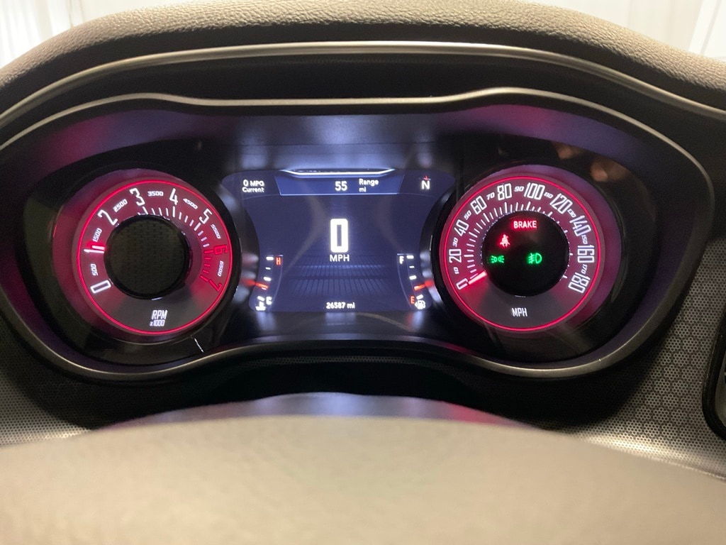 Used 2018 Dodge Challenger T/A with VIN 2C3CDZFJ6JH262662 for sale in Moorhead, Minnesota