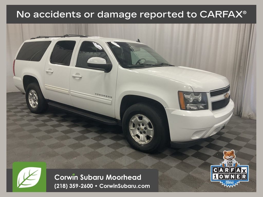 2014 Chevrolet Suburban 4WD 1500 LS's photo