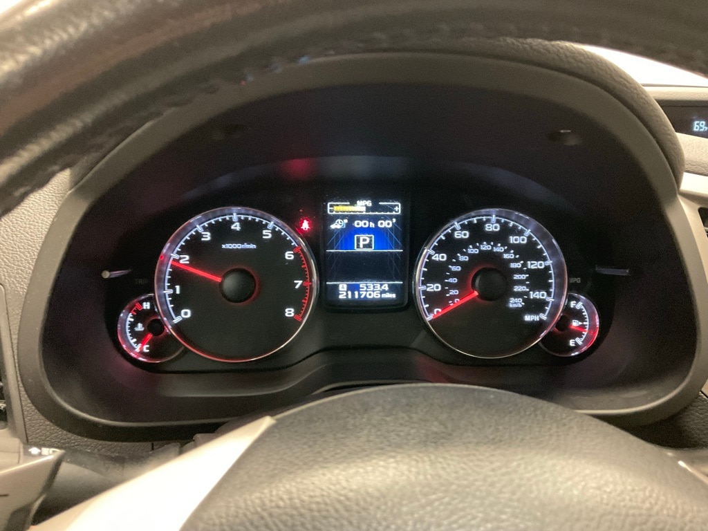 Used 2013 Subaru Outback Limited with VIN 4S4BRCPC7D3205640 for sale in Moorhead, Minnesota
