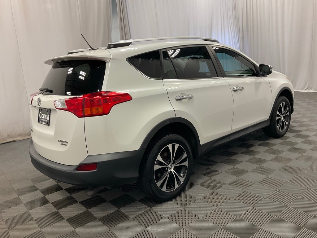 Used 2015 Toyota RAV4 Limited with VIN 2T3DFREV6FW287194 for sale in Moorhead, Minnesota