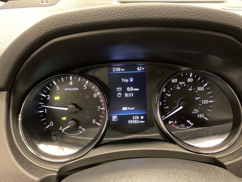 Used 2019 Nissan Rogue SL with VIN 5N1AT2MV9KC763595 for sale in Moorhead, Minnesota