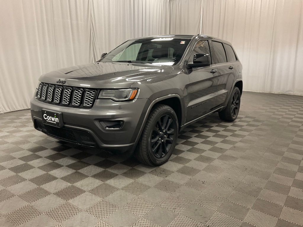 Used 2020 Jeep Grand Cherokee Altitude with VIN 1C4RJFAG9LC374435 for sale in Moorhead, Minnesota