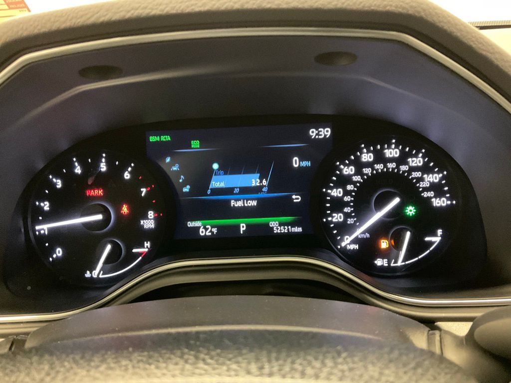 Used 2021 Toyota Avalon XLE with VIN 4T1JZ1FB4MU058101 for sale in Moorhead, Minnesota