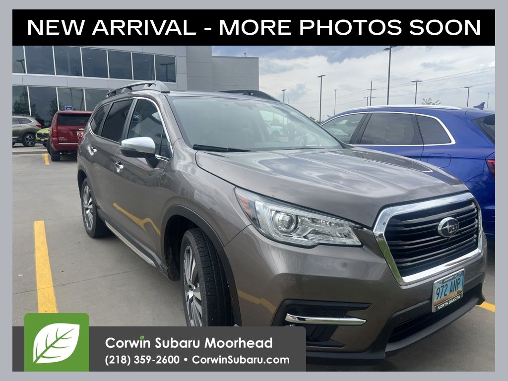 2021 Subaru Ascent Touring's photo