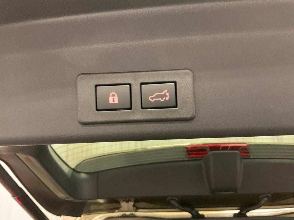 2026 Subaru Ascent Touring - Photo 40