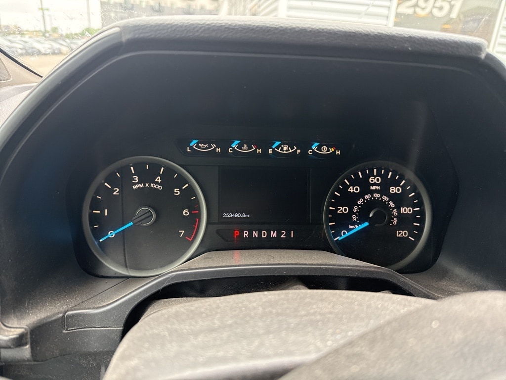 Used 2015 Ford F-150 XLT with VIN 1FTEW1EP4FFB33933 for sale in Moorhead, Minnesota