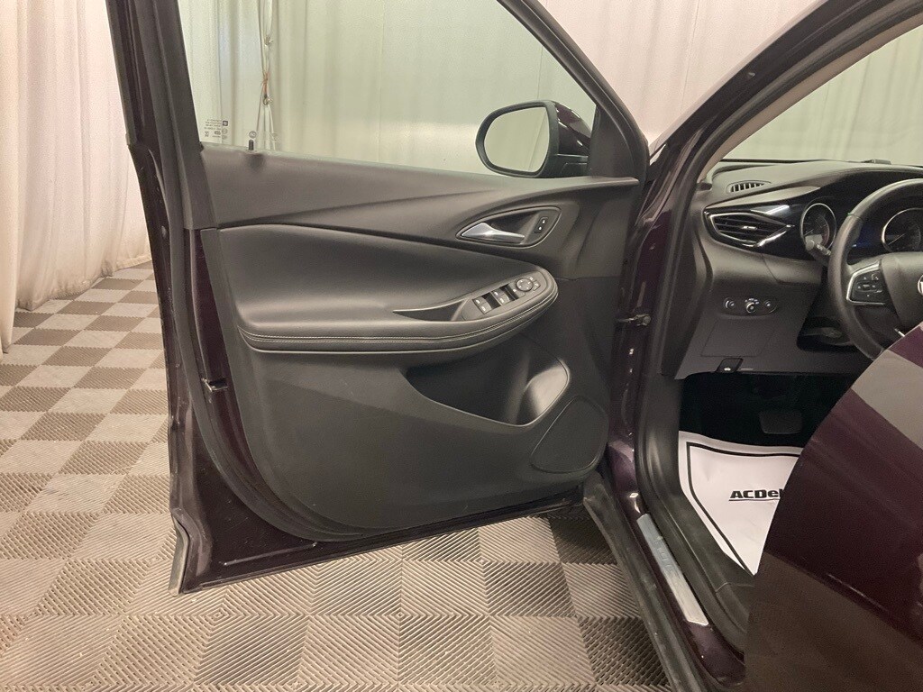 2021 Buick Encore GX Preferred photo 4