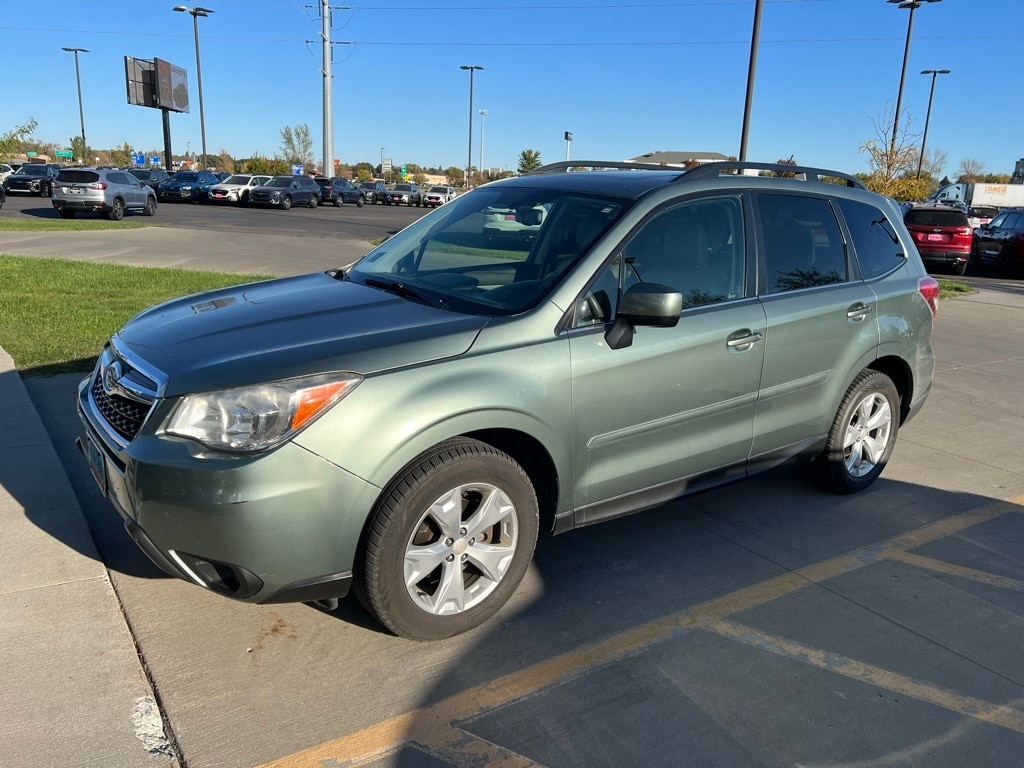 Used 2014 Subaru Forester i Limited with VIN JF2SJAJC6EH535610 for sale in Moorhead, Minnesota