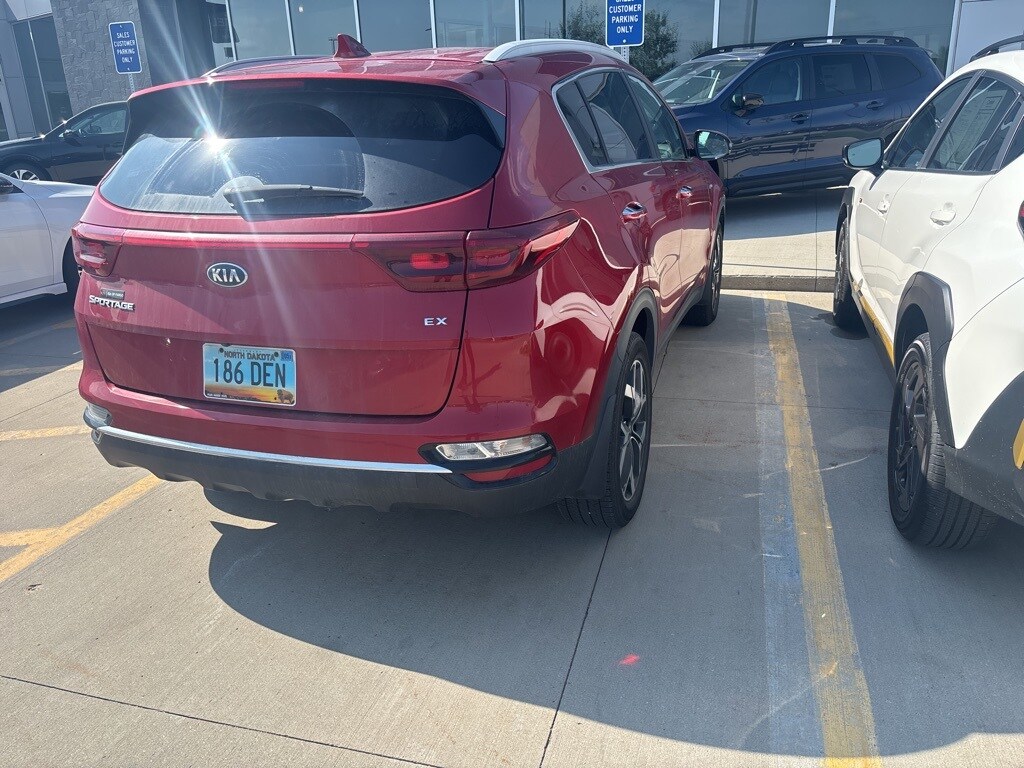 2020 Kia Sportage EX photo 4