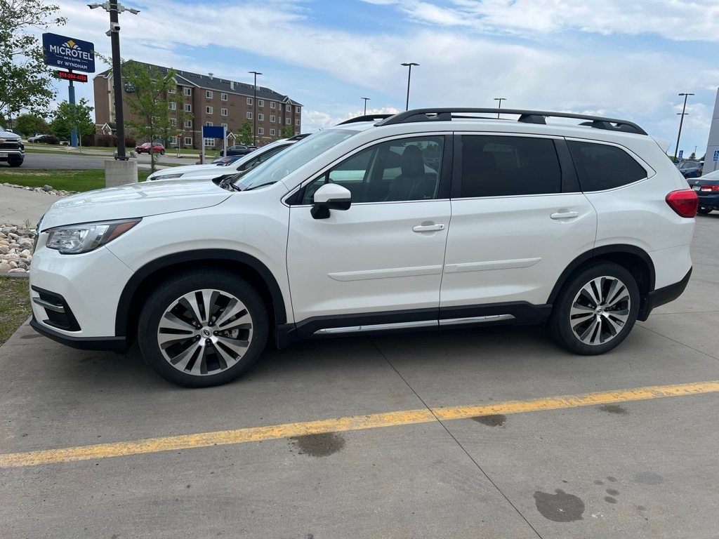 Used 2020 Subaru Ascent Limited with VIN 4S4WMAPD6L3455351 for sale in Moorhead, Minnesota