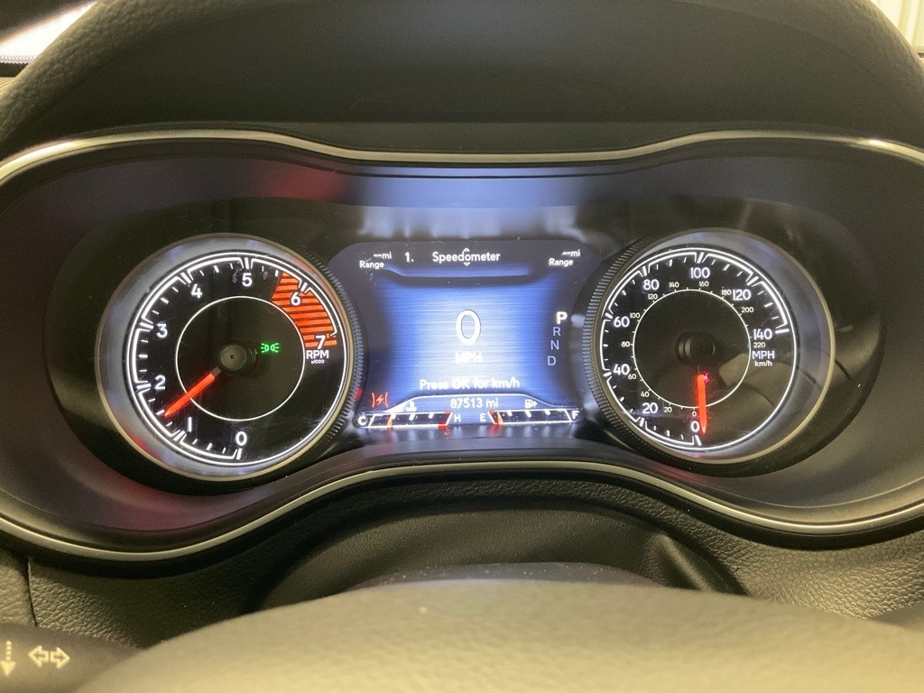 Used 2020 Jeep Cherokee Trailhawk with VIN 1C4PJMBN8LD533285 for sale in Moorhead, Minnesota