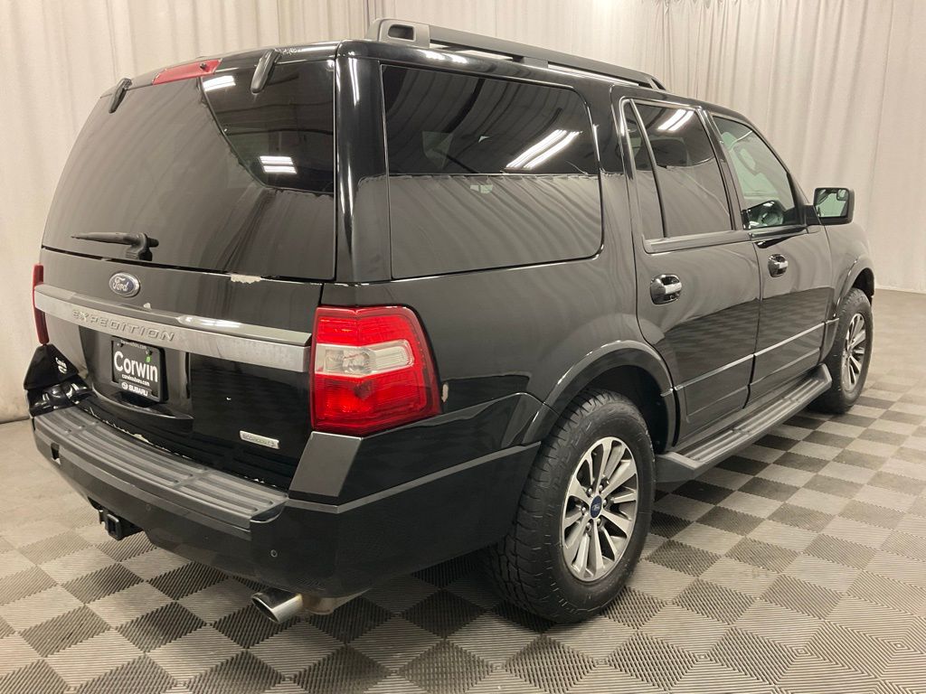 Used 2016 Ford Expedition XLT with VIN 1FMJU1JT7GEF02682 for sale in Moorhead, Minnesota