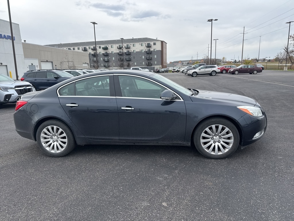 Used 2013 Buick Regal Premium 1 with VIN 2G4GS5EVXD9244045 for sale in Moorhead, MN