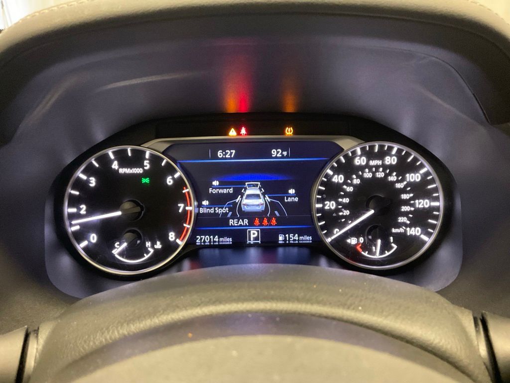 Used 2023 Nissan Altima SL with VIN 1N4BL4EW4PN400585 for sale in Moorhead, Minnesota