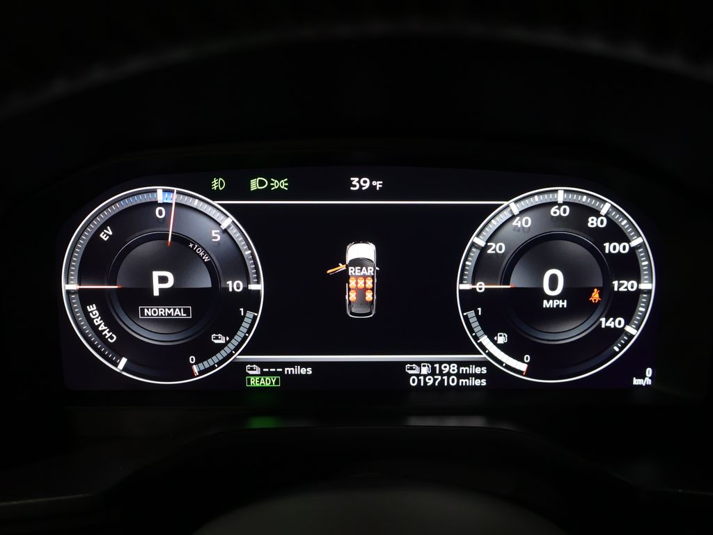 Used 2024 Mitsubishi Outlander Plug-in Hybrid SE with VIN JA4T5VA98RZ015132 for sale in Moorhead, Minnesota