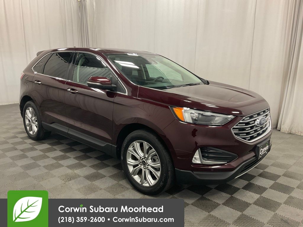 2023 Ford Edge Titanium's photo
