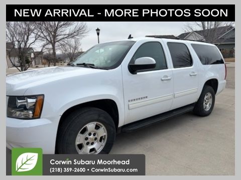 2014 Chevrolet Suburban 4WD 1500 LS's photo