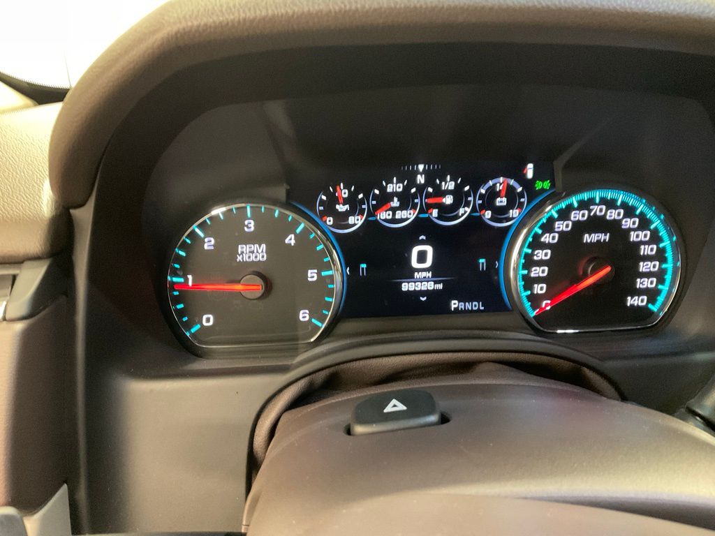 Used 2017 Chevrolet Tahoe Premier with VIN 1GNSKCKC2HR315005 for sale in Moorhead, Minnesota