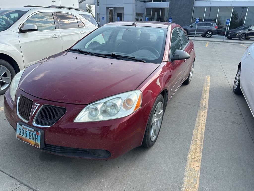 Used 2008 Pontiac G6 G6 with VIN 1G2ZG57B584191124 for sale in Moorhead, Minnesota