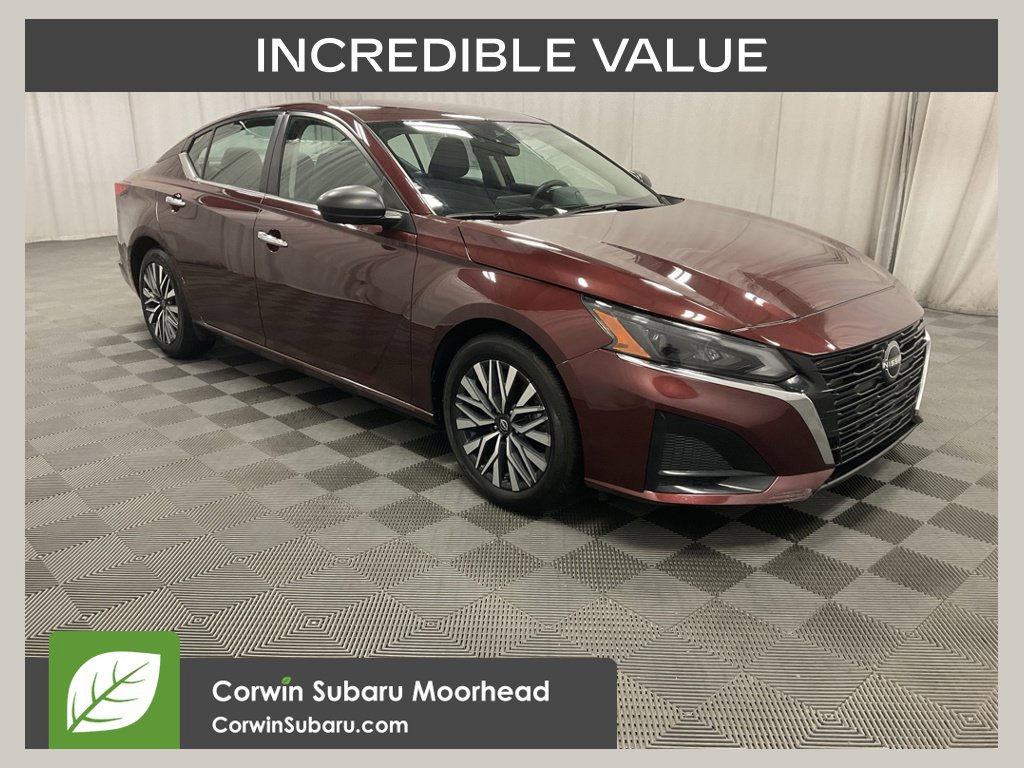 2024 Nissan Altima SV