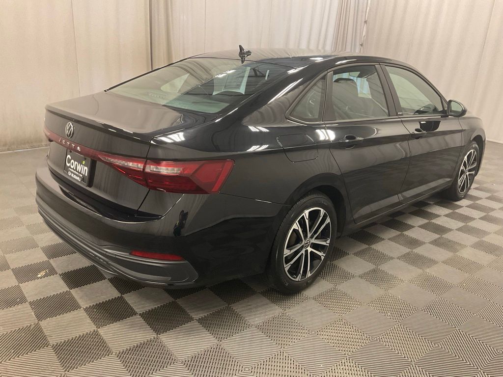 Used 2025 Volkswagen Jetta Sport with VIN 3VWBX7BU1SM066583 for sale in Moorhead, Minnesota