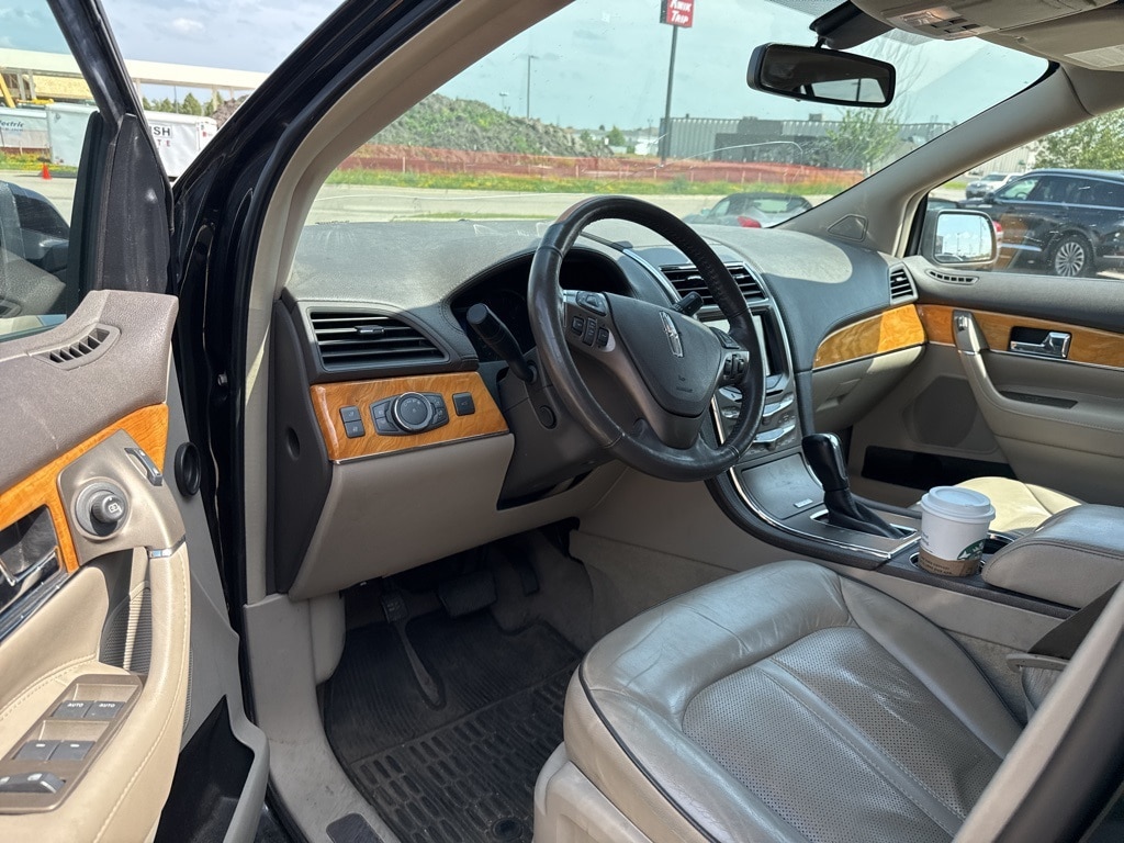 Used 2015 Lincoln MKX Base with VIN 2LMDJ8JK4FBL20152 for sale in Moorhead, Minnesota