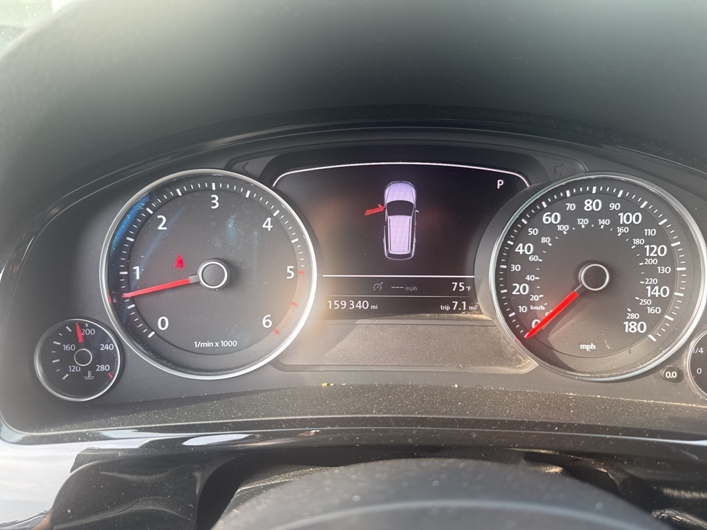 Used 2012 Volkswagen Touareg Sport with VIN WVGFK9BP0CD003220 for sale in Moorhead, Minnesota
