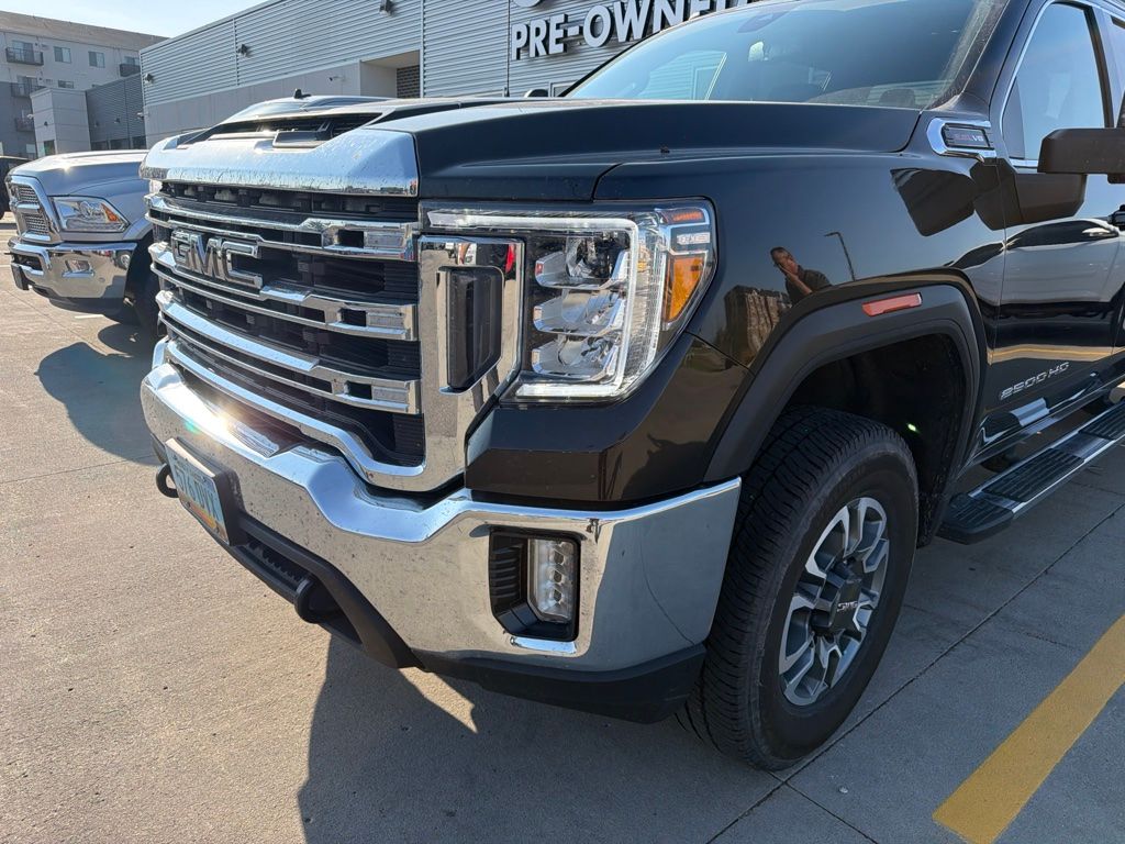 Used 2022 GMC Sierra 2500HD SLE with VIN 1GT49ME70NF353685 for sale in Moorhead, Minnesota