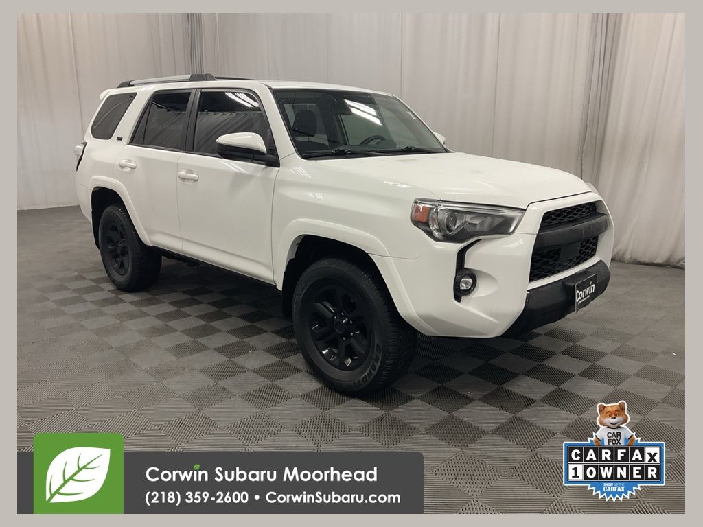 2023 Toyota 4Runner SR5's photo