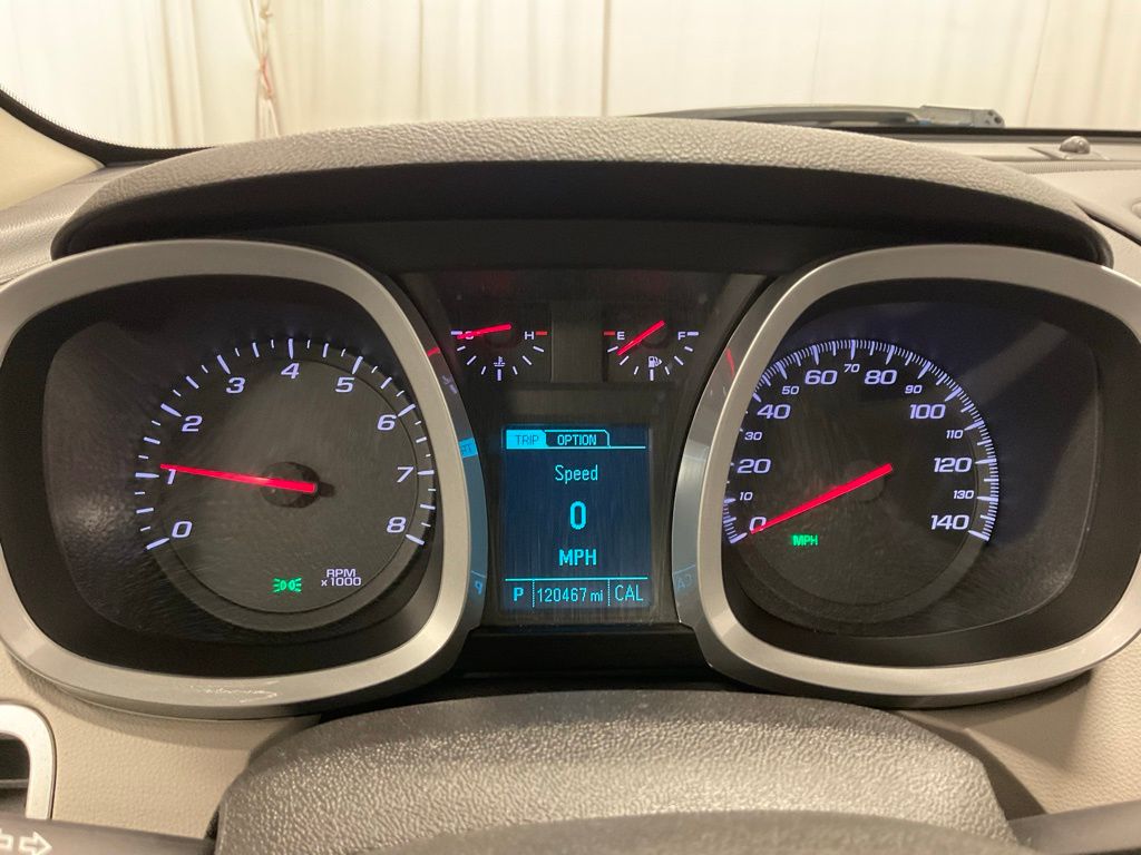 Used 2015 Chevrolet Equinox 1LT with VIN 2GNFLFEK9F6147410 for sale in Moorhead, Minnesota