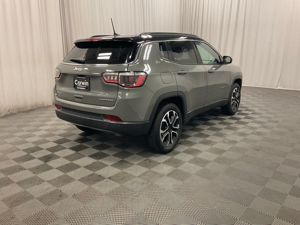 2024 Jeep Compass Limited photo 3