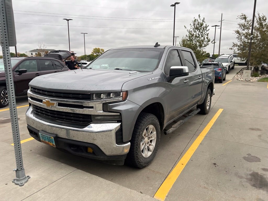 Used 2021 Chevrolet Silverado 1500 LT Truck Crew Cab