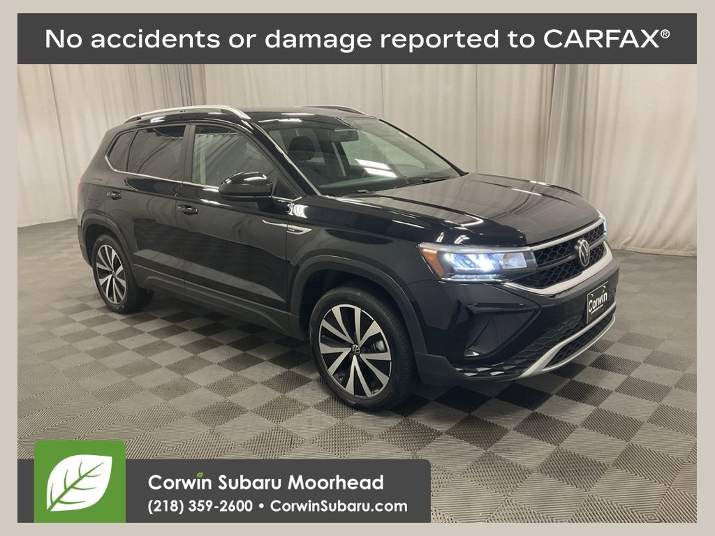 2022 Volkswagen Taos 1.5T SE's photo