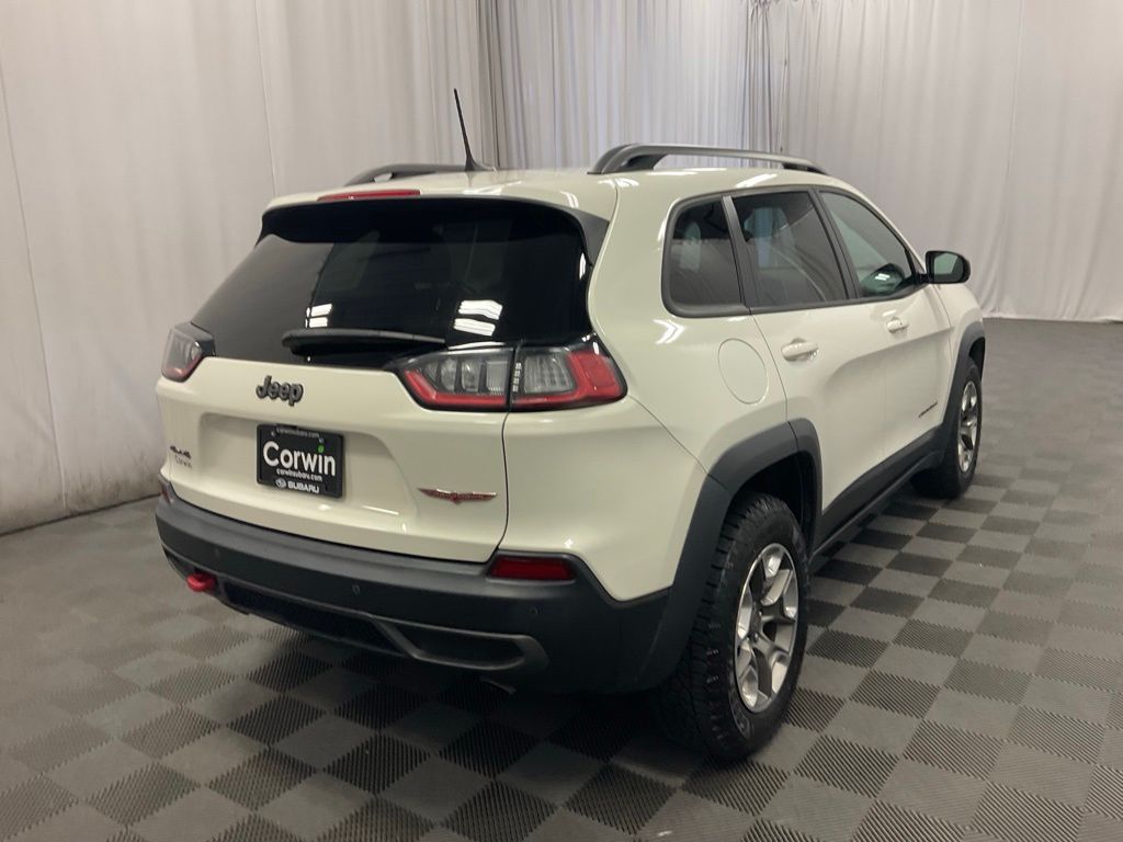 Used 2019 Jeep Cherokee Trailhawk with VIN 1C4PJMBX4KD477085 for sale in Moorhead, Minnesota