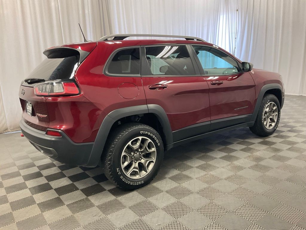 Used 2020 Jeep Cherokee Trailhawk with VIN 1C4PJMBX1LD589988 for sale in Moorhead, Minnesota