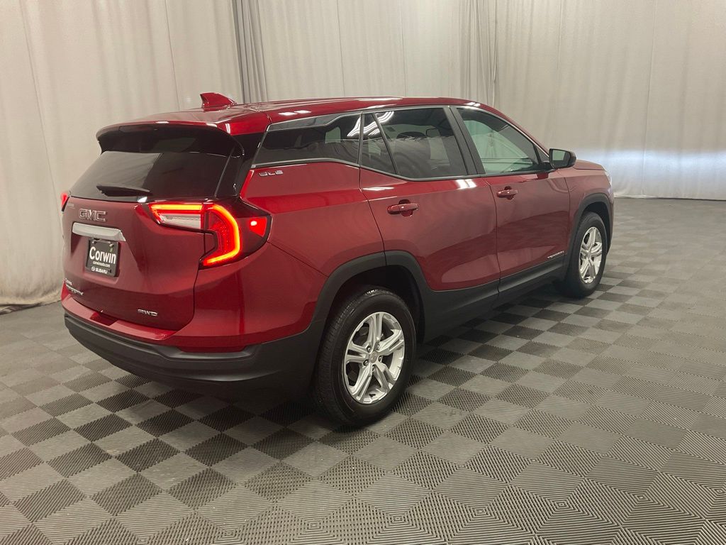 Used 2024 GMC Terrain SLE with VIN 3GKALTEG1RL311590 for sale in Moorhead, Minnesota