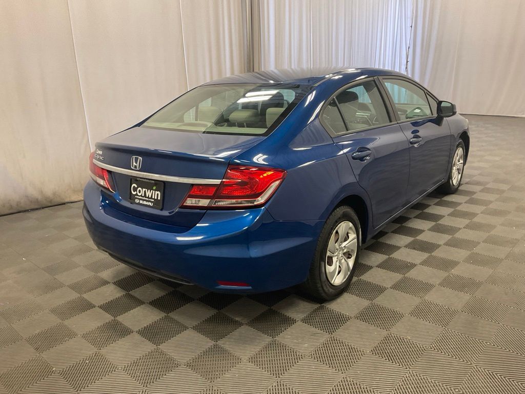 Used 2013 Honda Civic LX with VIN 19XFB2F52DE268564 for sale in Moorhead, Minnesota