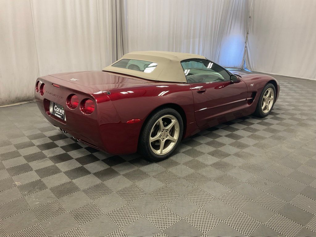 Used 2003 Chevrolet Corvette Base with VIN 1G1YY32G635131456 for sale in Moorhead, Minnesota