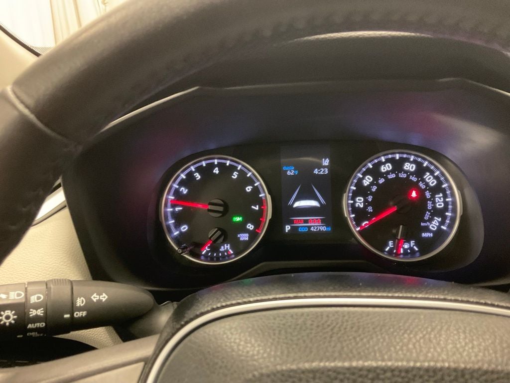 Used 2020 Toyota RAV4 XLE with VIN 2T3P1RFV4LW102436 for sale in Moorhead, Minnesota