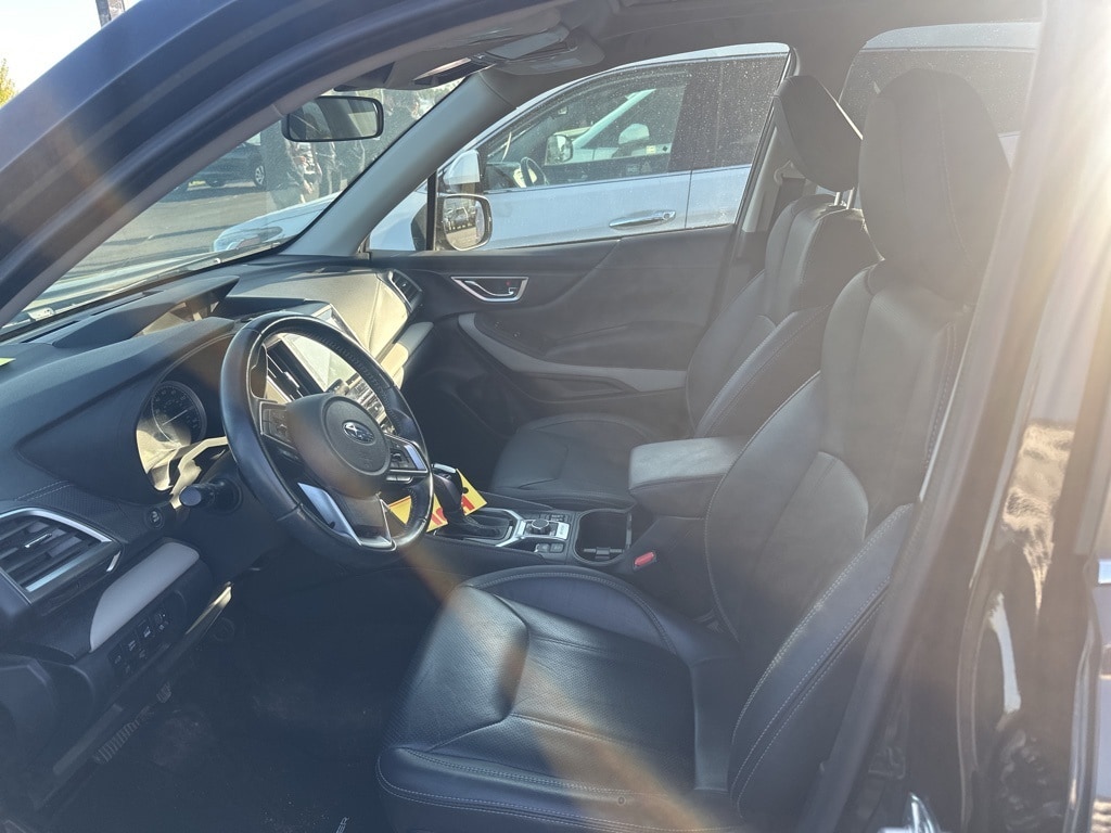 Used 2022 Subaru Forester Limited with VIN JF2SKANC7NH418884 for sale in Moorhead, Minnesota