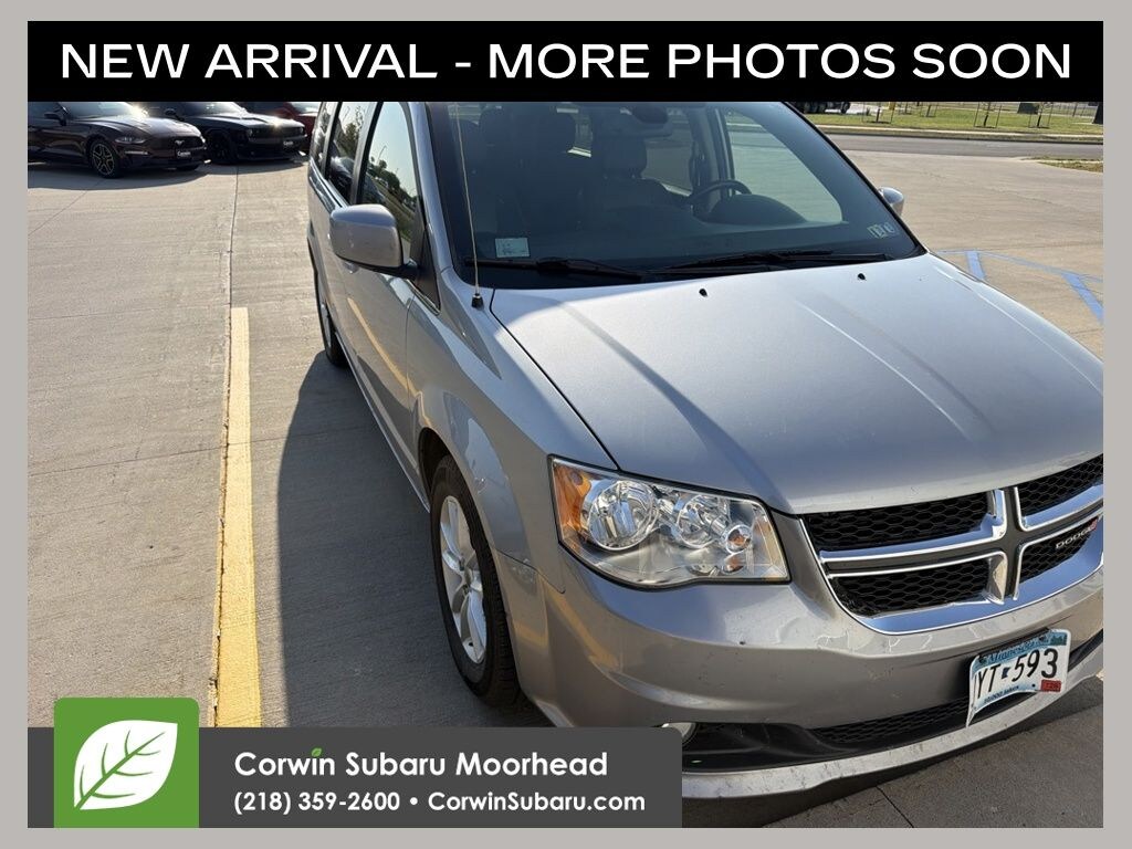 Used 2018 Dodge Grand Caravan SXT Van Passenger Van