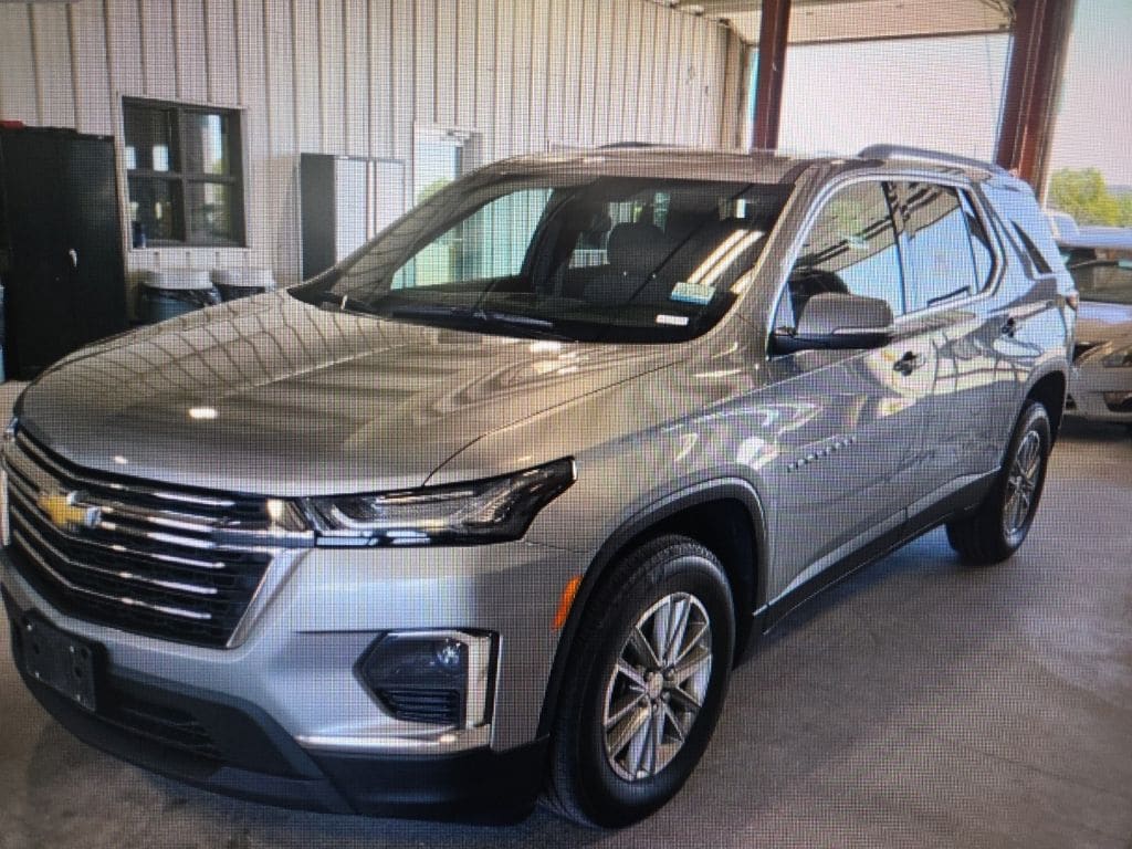 Used 2023 Chevrolet Traverse 1LT with VIN 1GNEVGKW2PJ245010 for sale in Moorhead, Minnesota