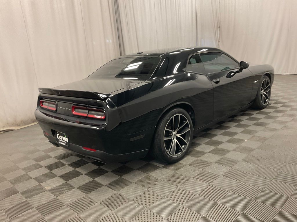 Used 2018 Dodge Challenger R/T with VIN 2C3CDZBT1JH218513 for sale in Moorhead, Minnesota