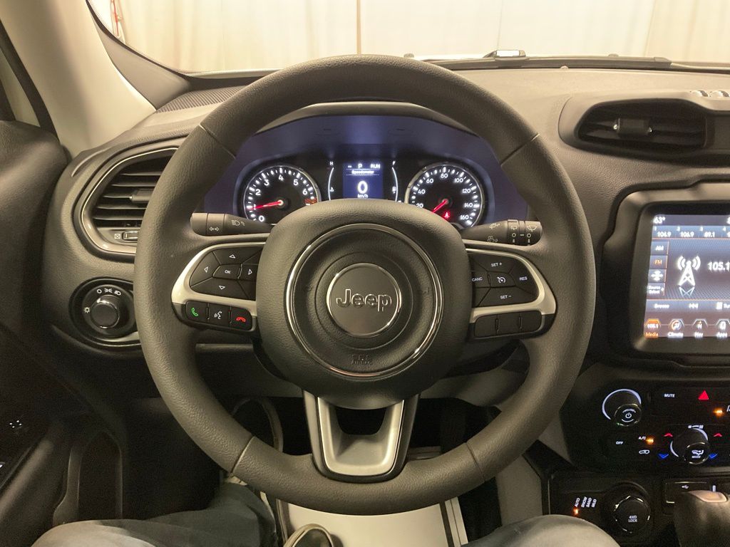 2023 Jeep Renegade Latitude Upland photo 4